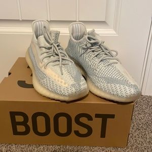 Yeezy Boost 350 V2 size 11